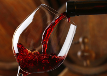 Nueva app busca acercar información del vino a los consumidores