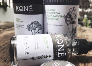 Jóvenes emprenden con productos de belleza orgánicos