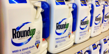 Monsanto recibe multa millonaria por efecto cancerígeno del glifosato