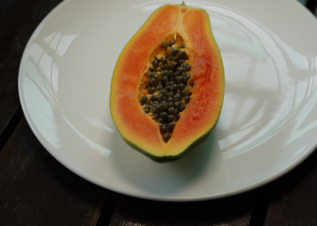 Autoridades rechazan que papaya mexicana sea fuente de contaminación