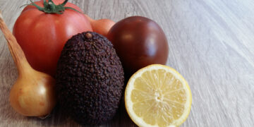 Precios de aguacate, jitomate, limón y cebolla aumentan en CDMX