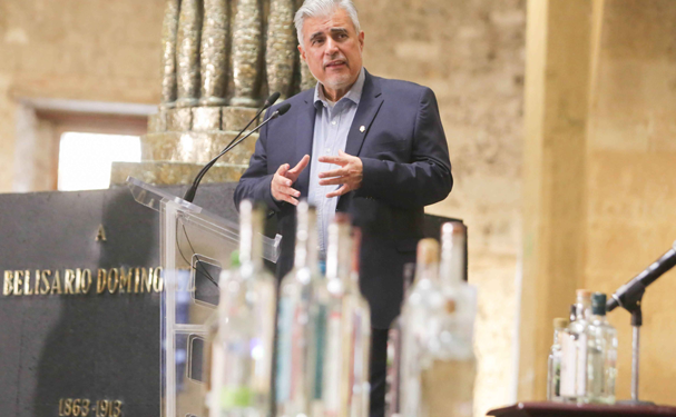 Contemplan ley para impulsar industria del agave