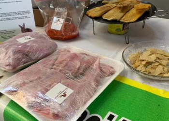 Mujeres duranguenses producen alimentos orgánicos cárnicos