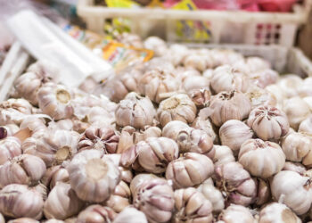 Ni el jengibre o el ajo previenen (o curan) previenen la COVID-19