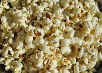 Alerta Profeco sobre el riesgo de consumir palomitas de microondas