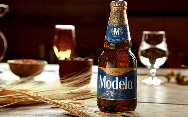 Grupo Modelo producirá edición especial con cebada comprada durante la contingencia