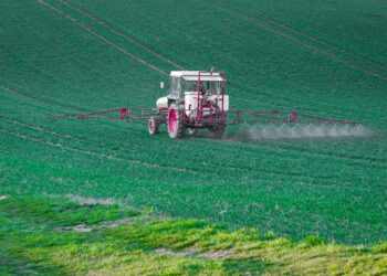 Presenta el Conacyt expediente científico sobre el glifosato