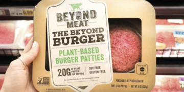 PepsiCo y Beyond Meat producirán alimentos y bebidas a base de plantas