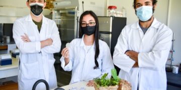 Estudiantes desarrollan productos biodegradables con residuos y hongos