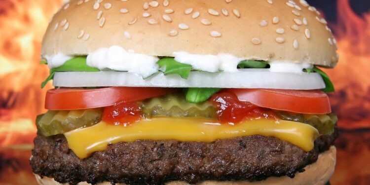Al año, alimentos contaminados provocan la muerte a 420 mil personas