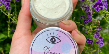 Empresaria lagunera crea marca de cosméticos orgánicos