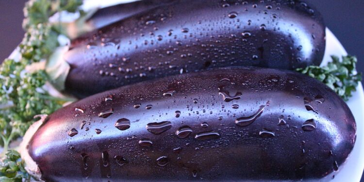 Conoce las frutas y verduras más limpias y las más sucias