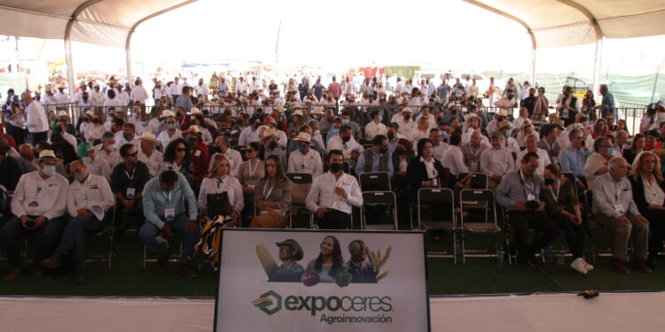 Expoceres: una plataforma de oportunidades por y para el campo