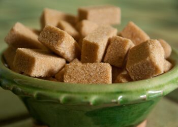 La CNIAA garantiza abasto de azúcar y reprueba especulación en precios