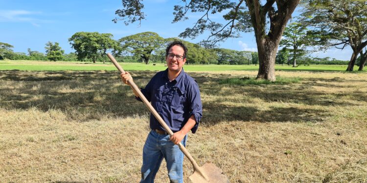 Fertilizantes y microbiología del suelo: un enfoque integrado para la salud de los ecosistemas agrícolas