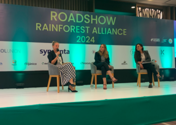 La gestión agrícola sostenible impulsa economías rurales prósperas