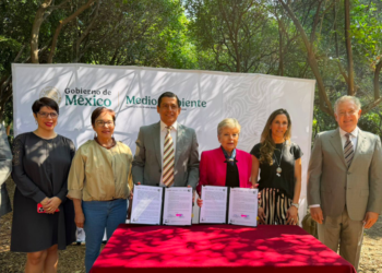 La APEAM formaliza convenio de cero deforestación para el aguacate de exportación