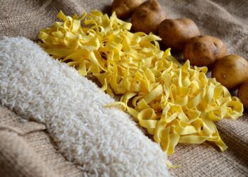 Alimentos básicos suben 6.1 % tras dos meses de bloqueo en Ormuz: ONU